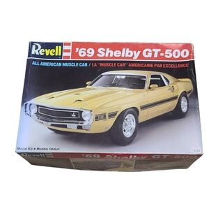 Revell 1969 Shelby Mustang model car kit